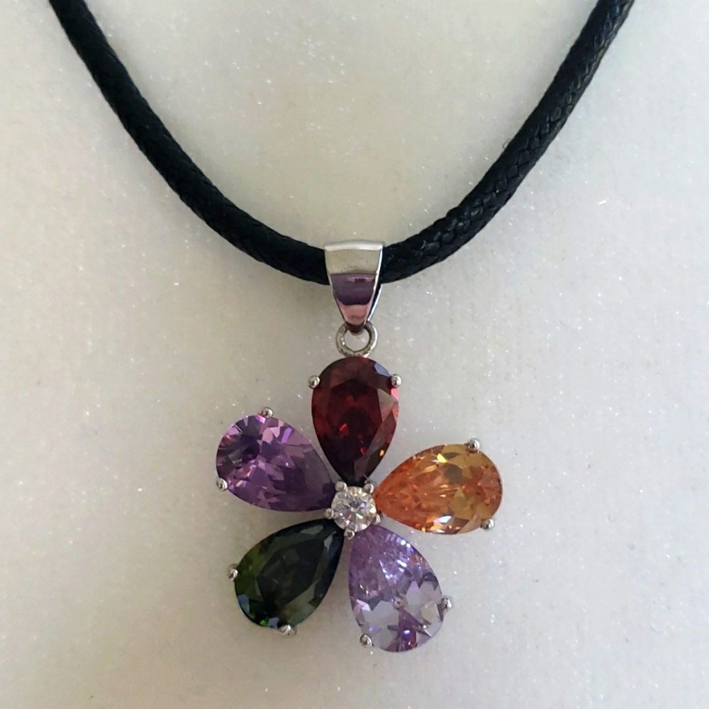 NWOT Genuine Stones Necklace Waxed Leather Cord Sterling Silver Closure
